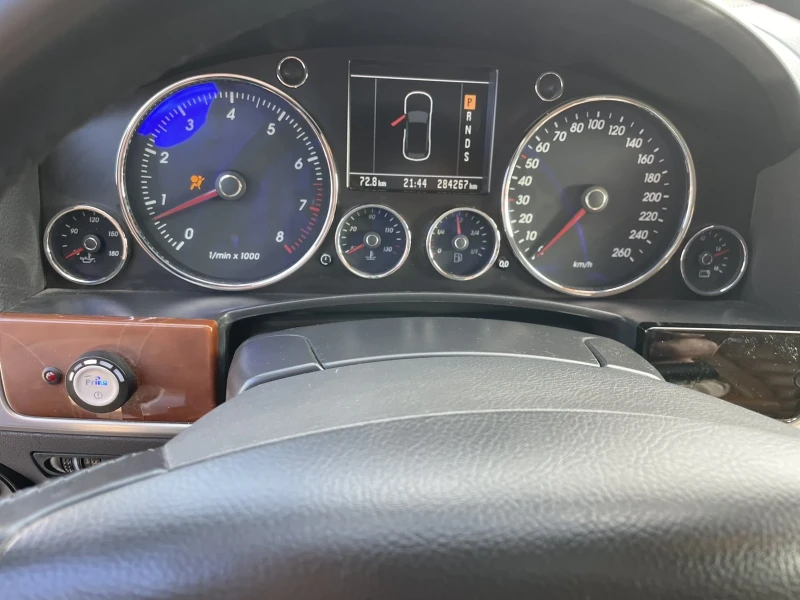 VW Touareg 3.2, снимка 9 - Автомобили и джипове - 53514859