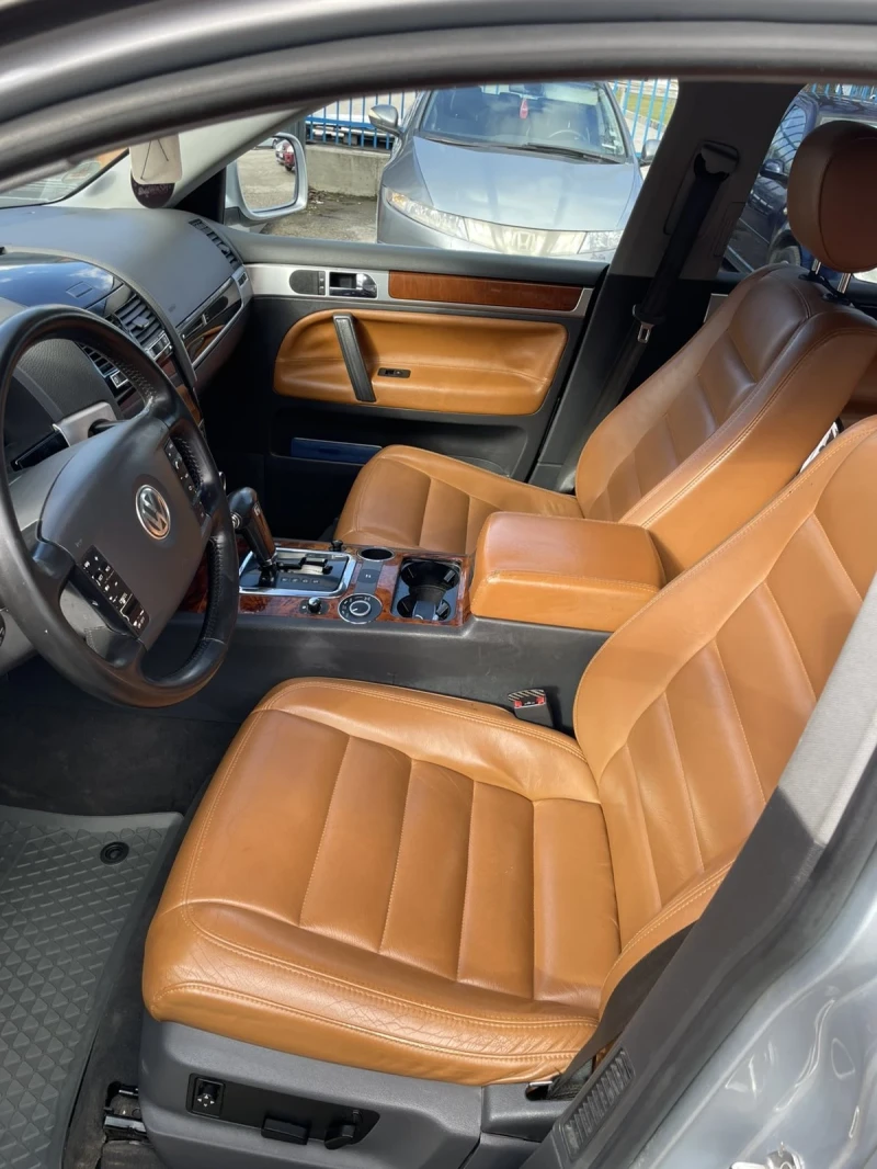 VW Touareg 3.2, снимка 6 - Автомобили и джипове - 53514859