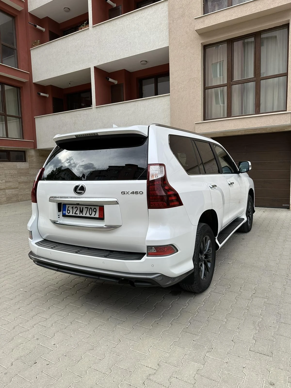 Lexus GX 460 Luxury V8  6+ 1 с Газ.уредба - изображение 4