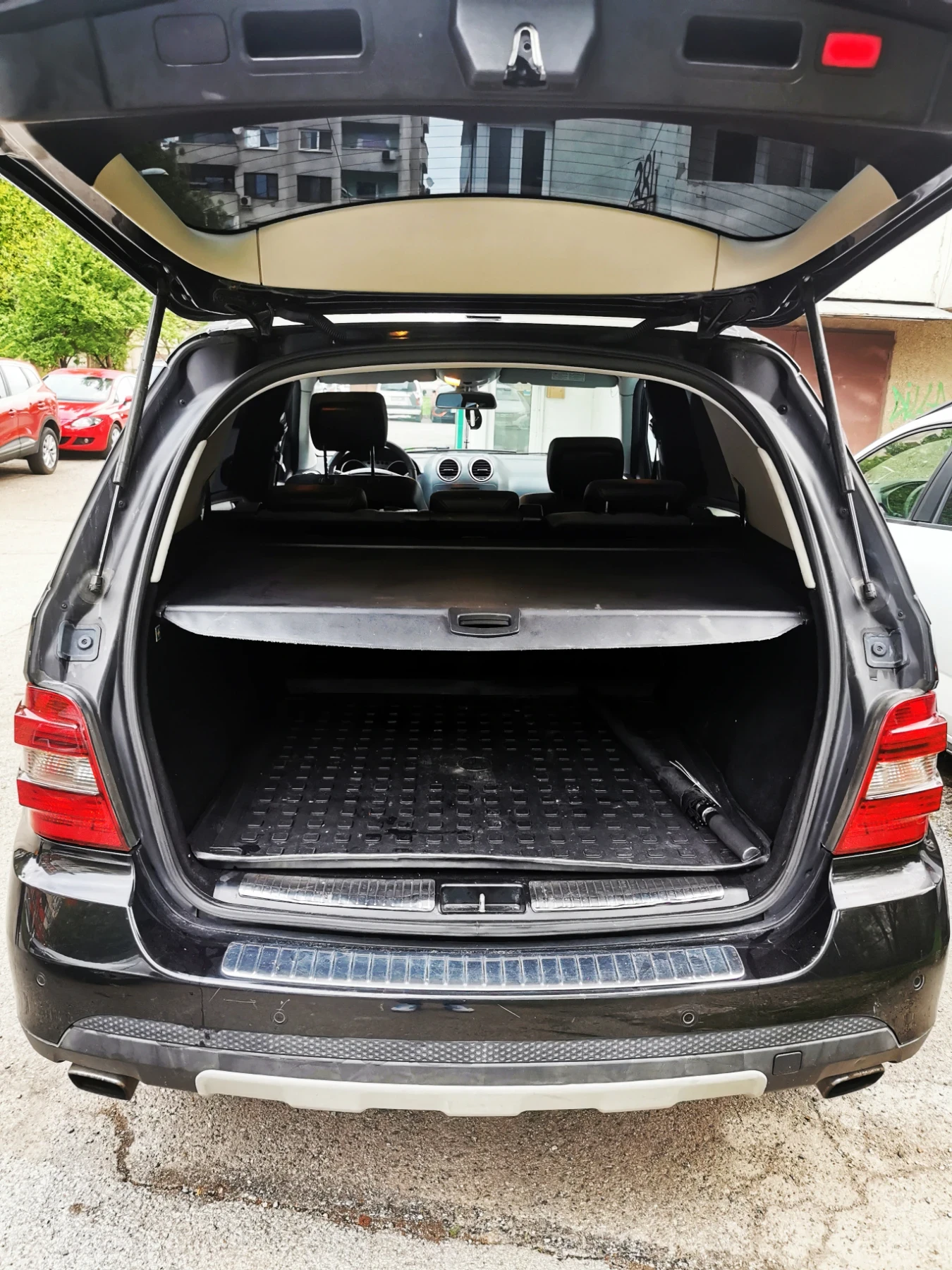 Mercedes-Benz ML 320 На пружини перфектен - изображение 9