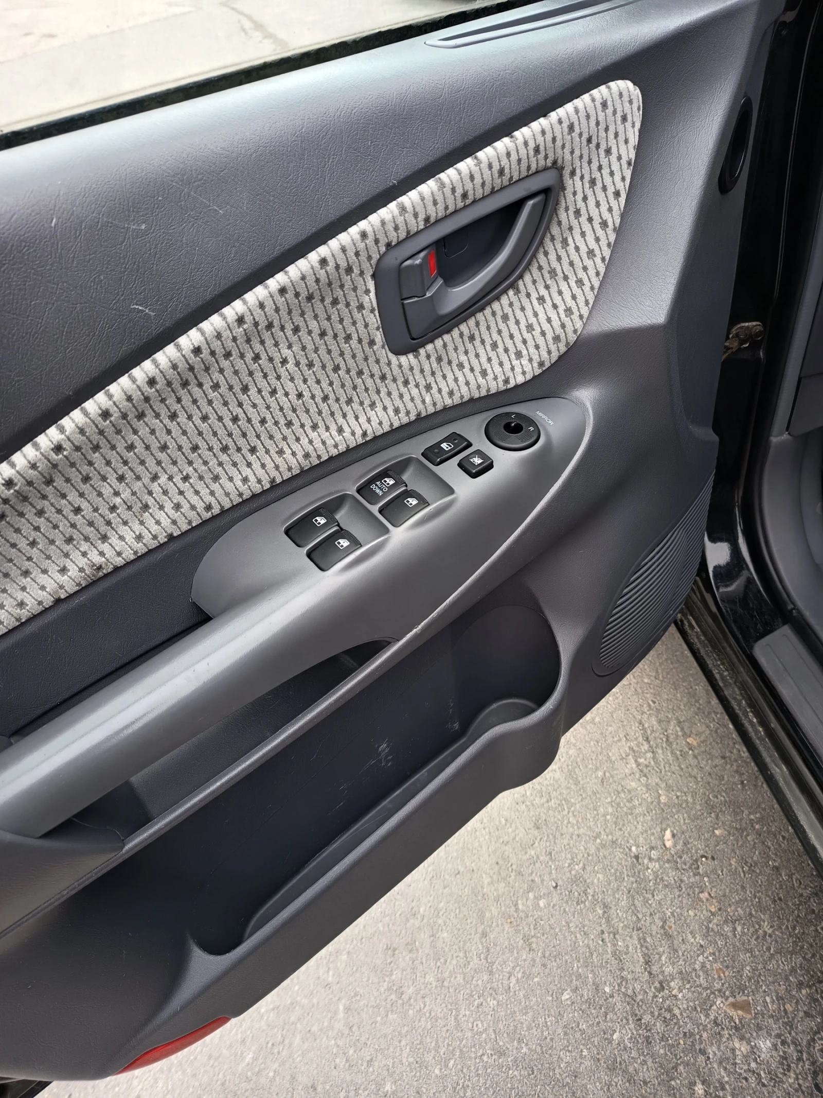 Hyundai Tucson 2.0i/141k.c 4x4-AFTO PILOT-HOLANDIJ | Mobile.bg � ����������� 11