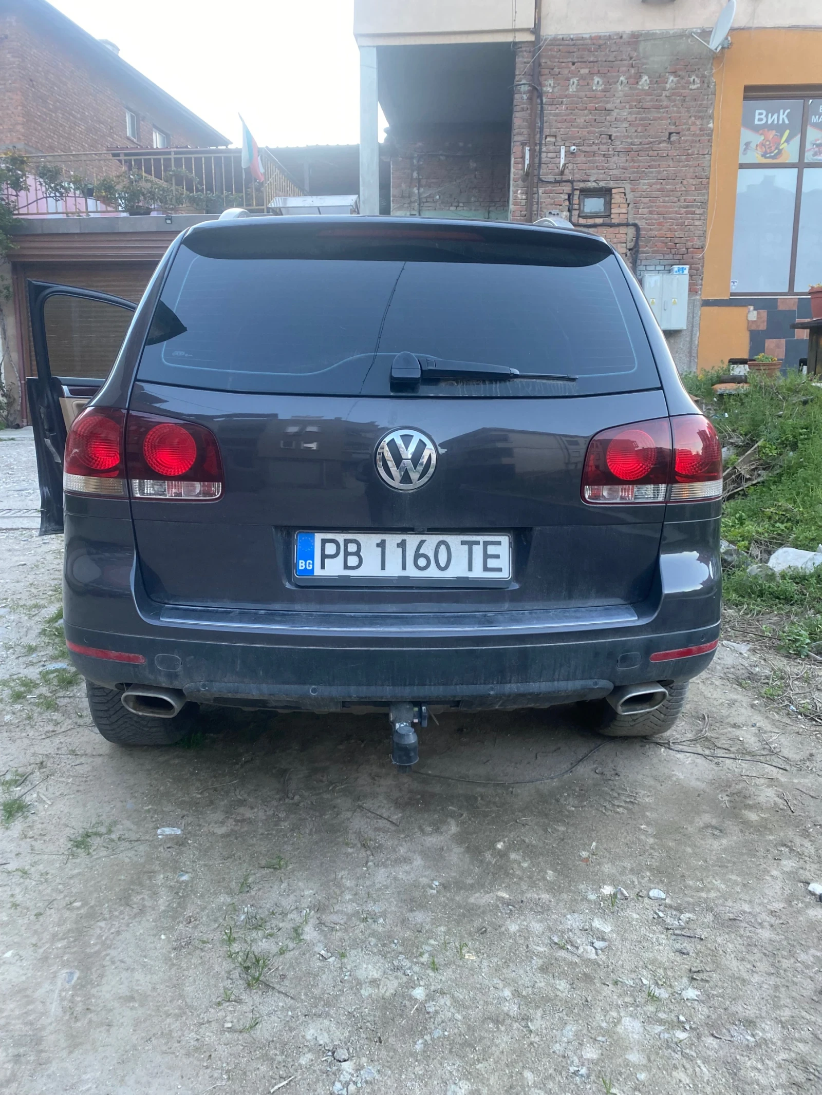 VW Touareg, снимка 14 - Автомобили и джипове - 54170019