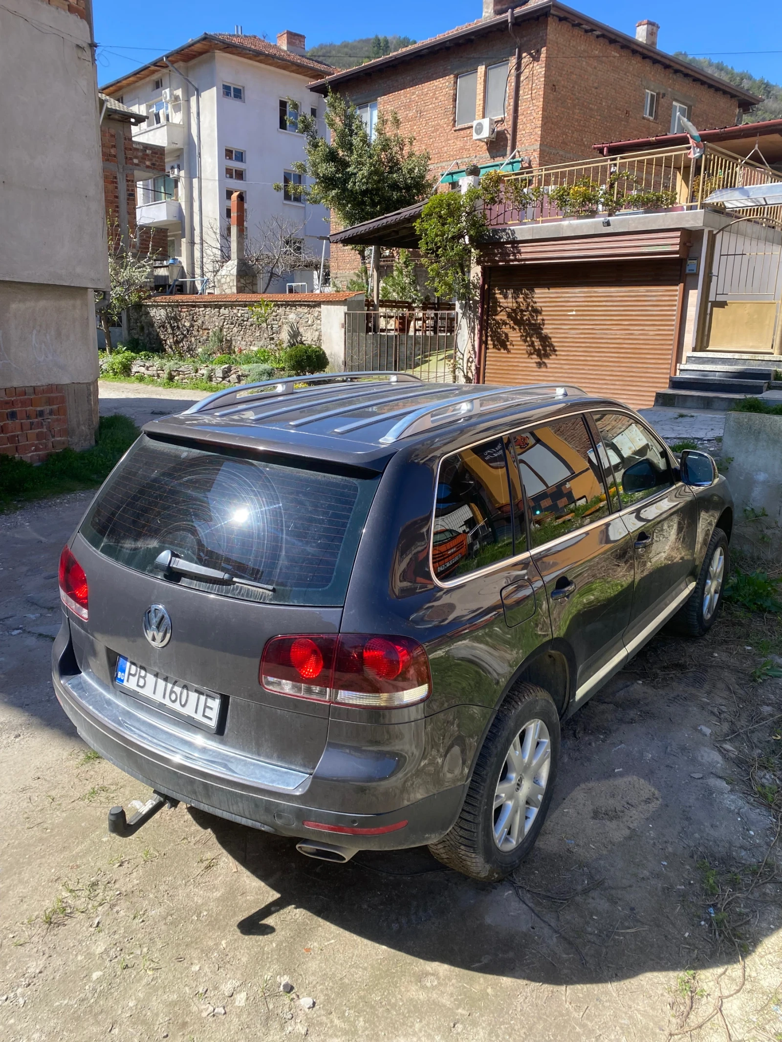 VW Touareg, снимка 2 - Автомобили и джипове - 54170019