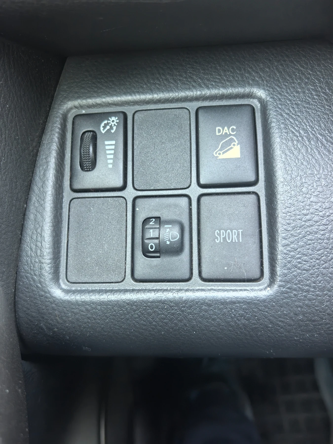 Toyota Rav4 D-CAT, снимка 12 - Автомобили и джипове - 54179914