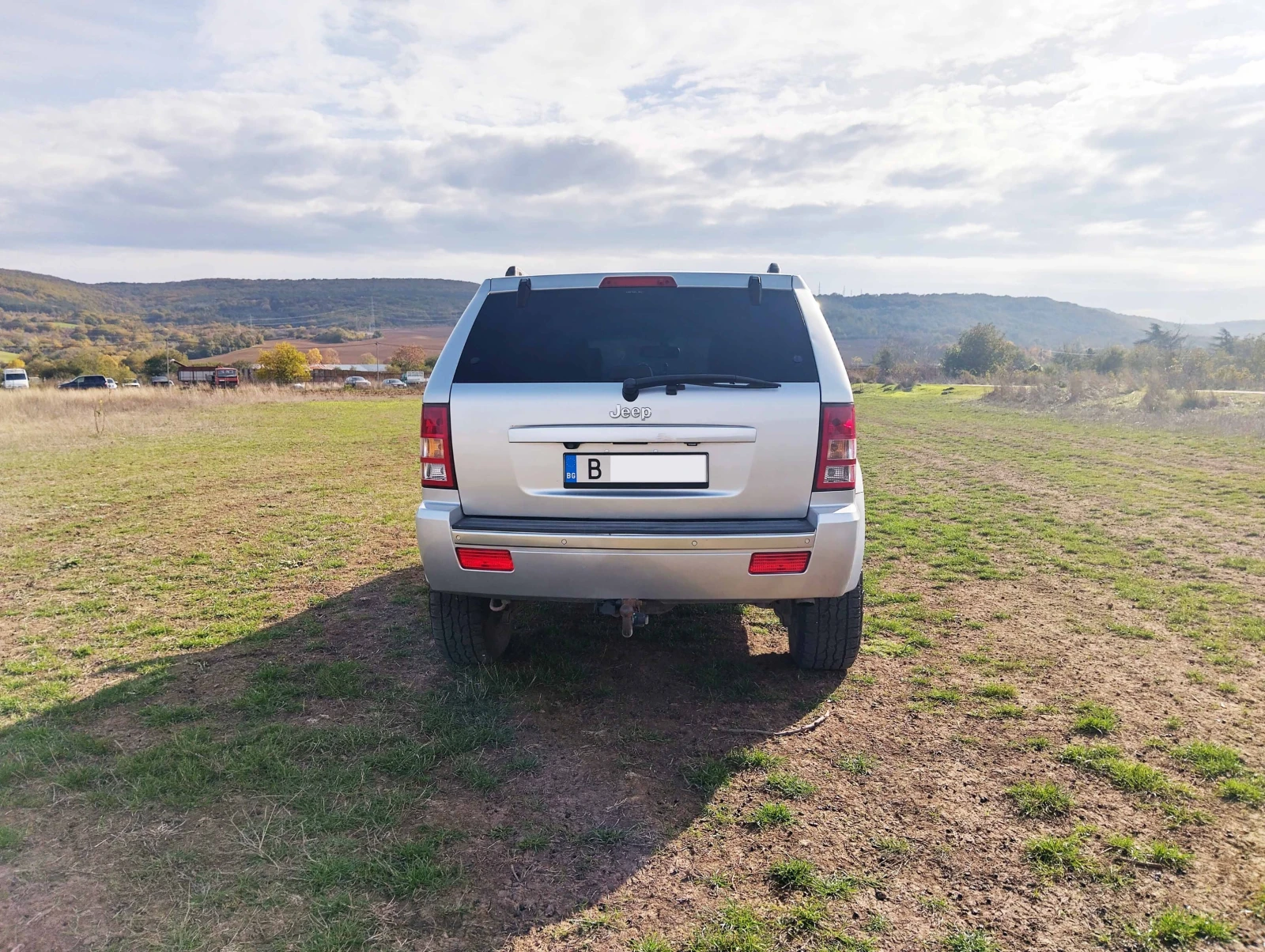 Jeep Grand cherokee, снимка 6 - Автомобили и джипове - 54215736