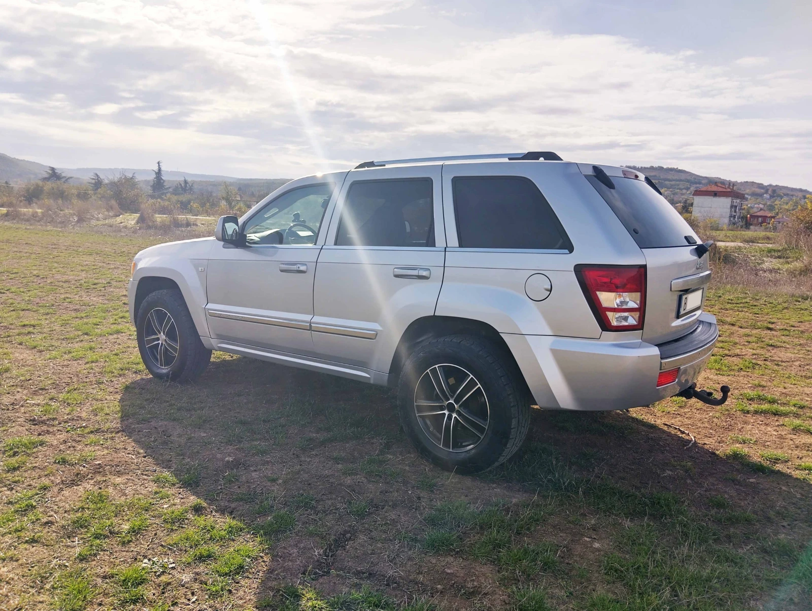 Jeep Grand cherokee, снимка 8 - Автомобили и джипове - 54215736