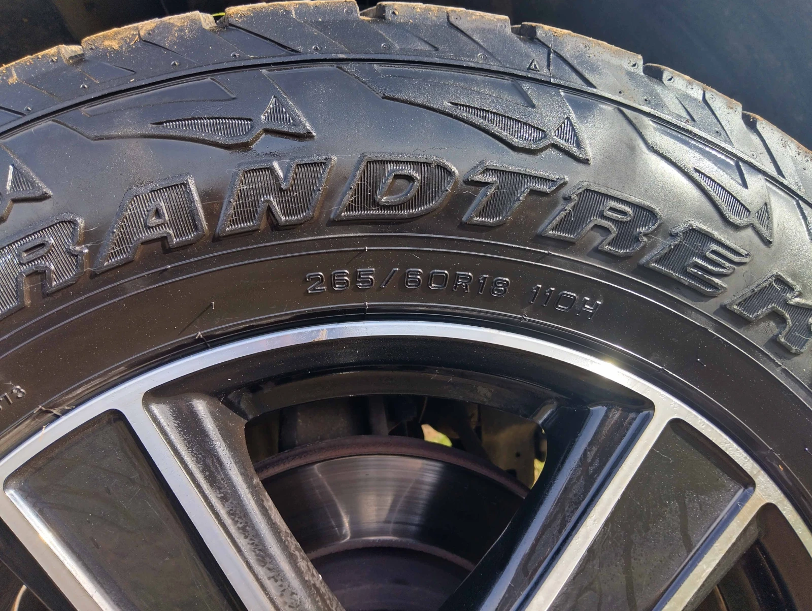 Jeep Grand cherokee, снимка 16 - Автомобили и джипове - 54215736