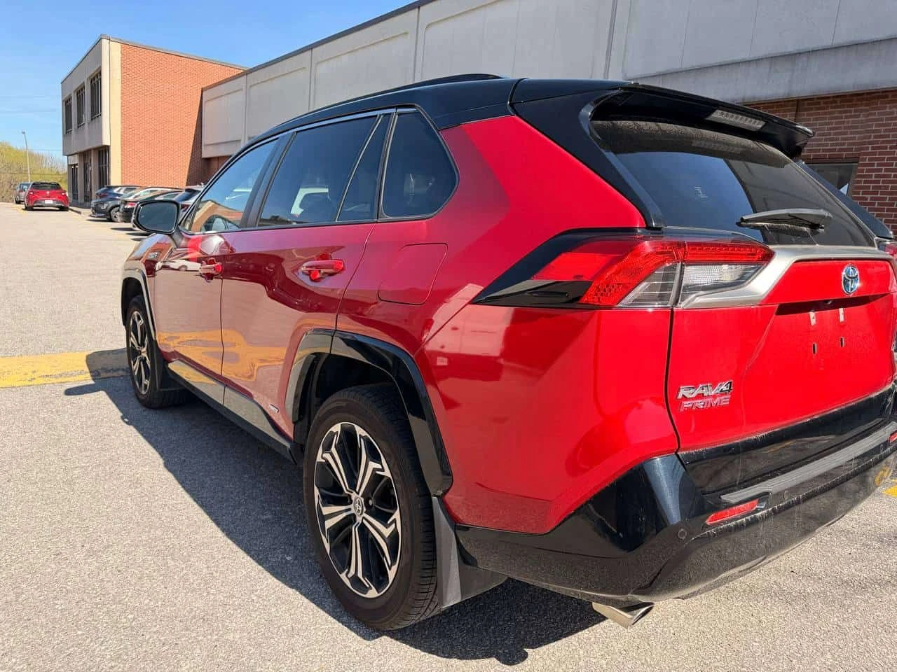 Toyota Rav4 XSE Hybrid AWD  CARFAX, снимка 2 - Автомобили и джипове - 54357394
