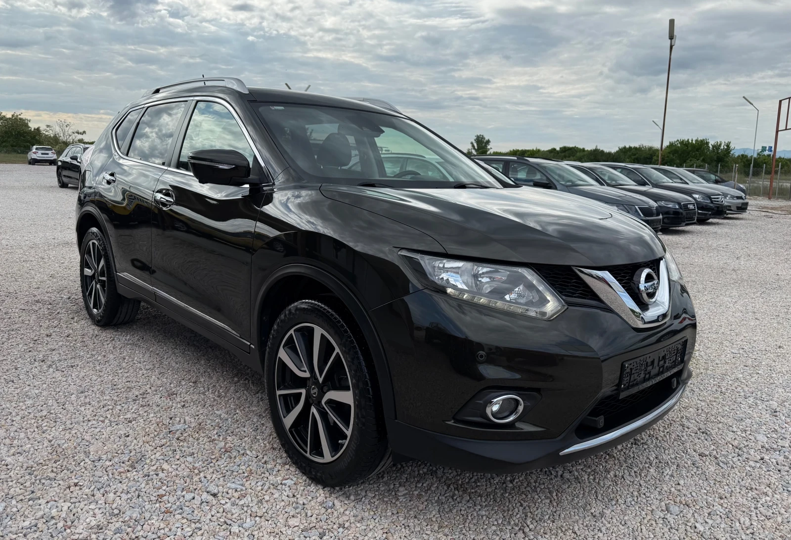 Nissan X-trail * 1.6* Dci* 130к.с* 4х4* 360cam* Premium* , снимка 2 - Автомобили и джипове - 54601040