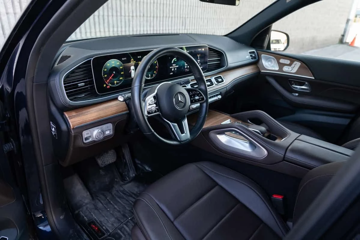 Mercedes-Benz GLE 350 BURMESTER * PANO * KEYLESS *  ПОДГРЕВИ * CARFAX, снимка 5 - Автомобили и джипове - 54793966