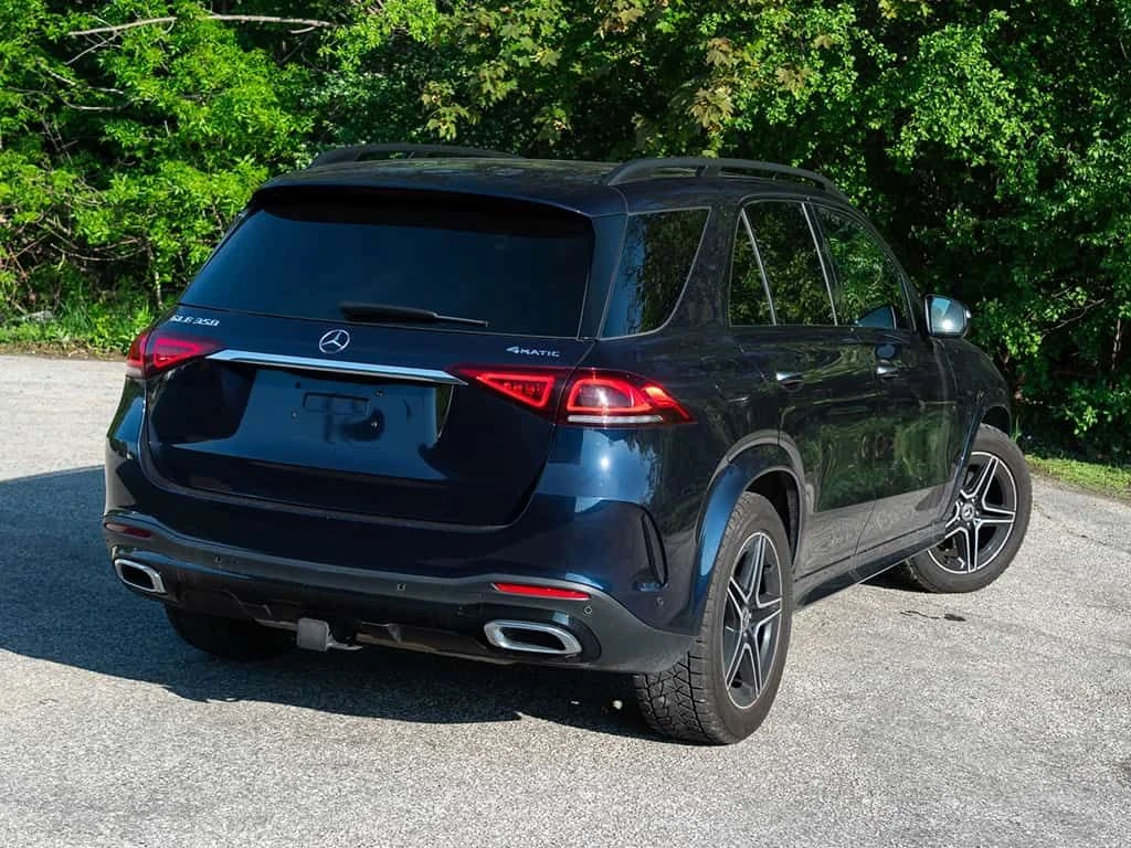 Mercedes-Benz GLE 350 BURMESTER * PANO * KEYLESS *  ПОДГРЕВИ * CARFAX, снимка 16 - Автомобили и джипове - 54793966
