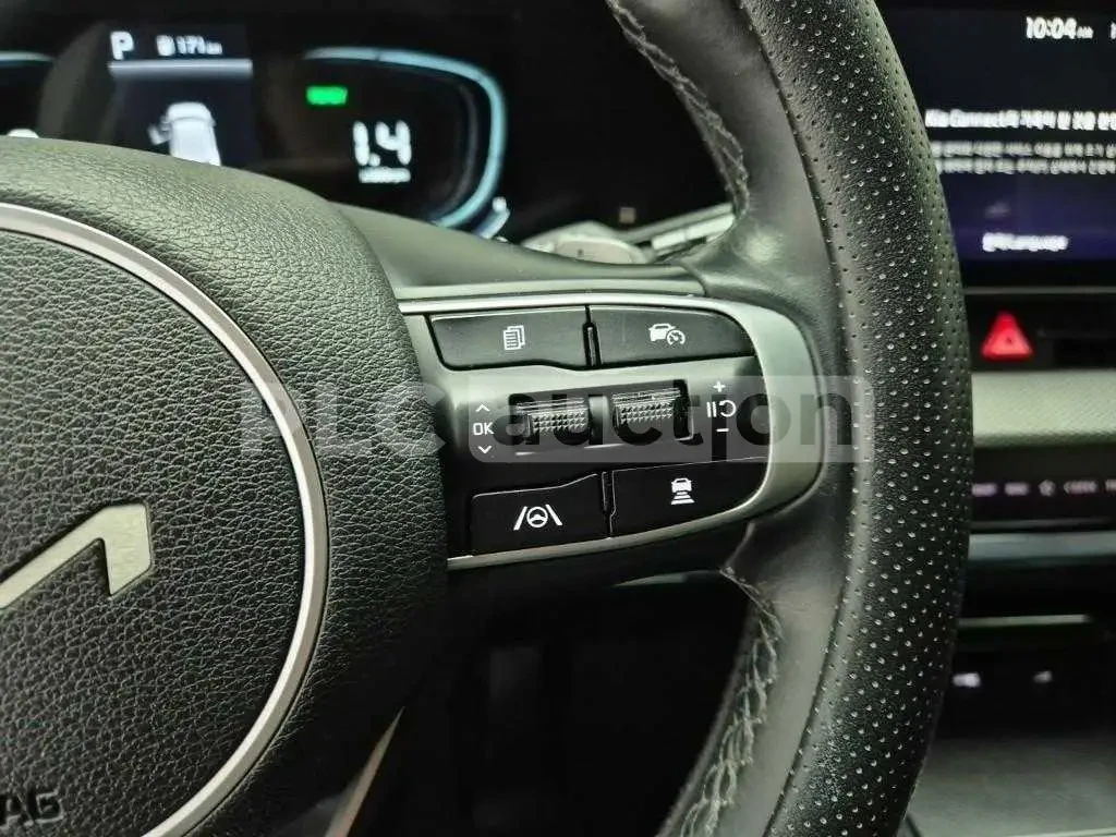 Kia Sportage Hybrid 4X4| КАМЕРА| ОБДУХ| DIST| ВКЛ.ТЕХНОТЕСТ, снимка 10 - Автомобили и джипове - 54833212