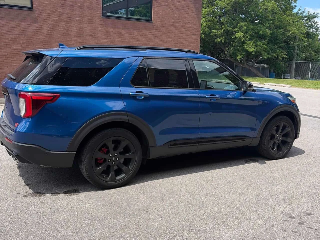 Ford Explorer * ST * ДИСТРОНИК/ОБДУХВАНЕ/ПАНОРАМА/360, снимка 6 - Автомобили и джипове - 55200525