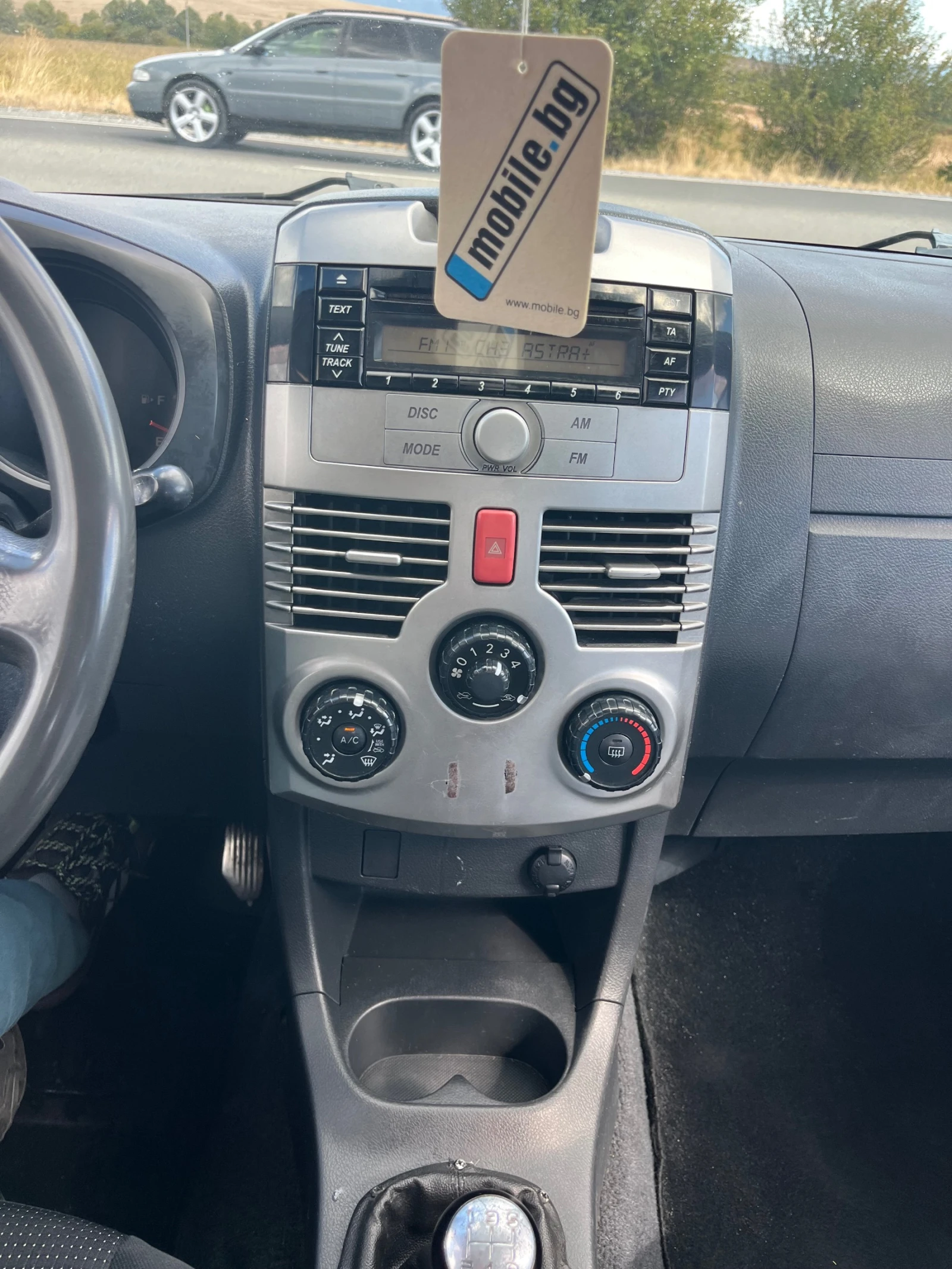 Daihatsu Terios 1.5 4* 4, снимка 15 - Автомобили и джипове - 56216137