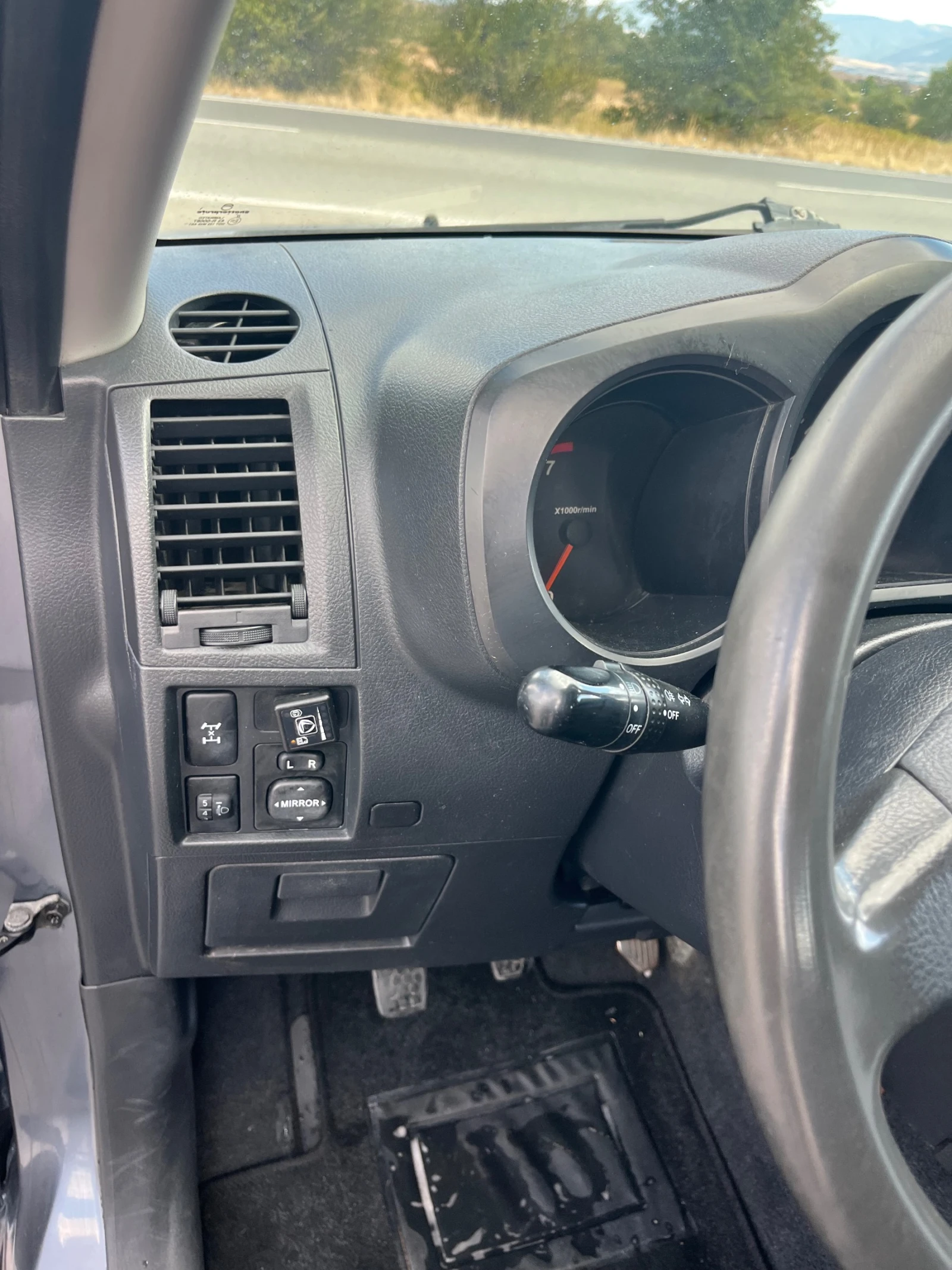 Daihatsu Terios 1.5 4* 4, снимка 13 - Автомобили и джипове - 56216137
