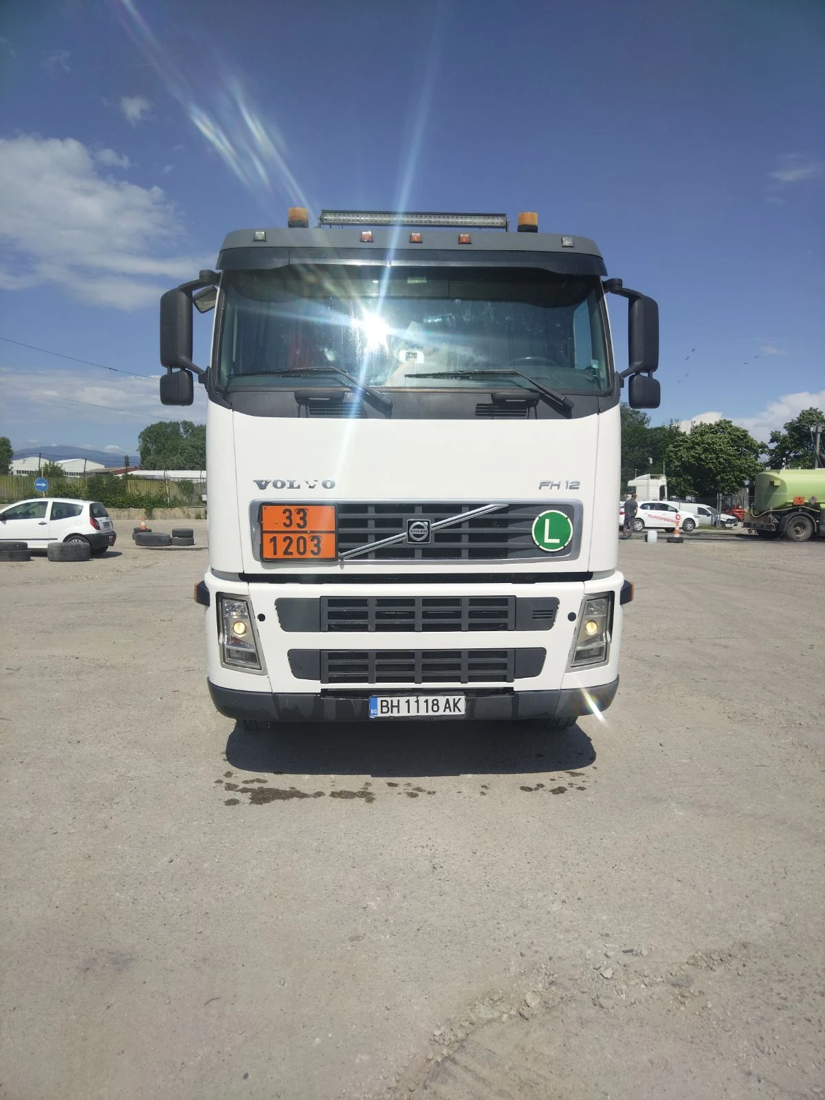 Volvo F12 420, снимка 1