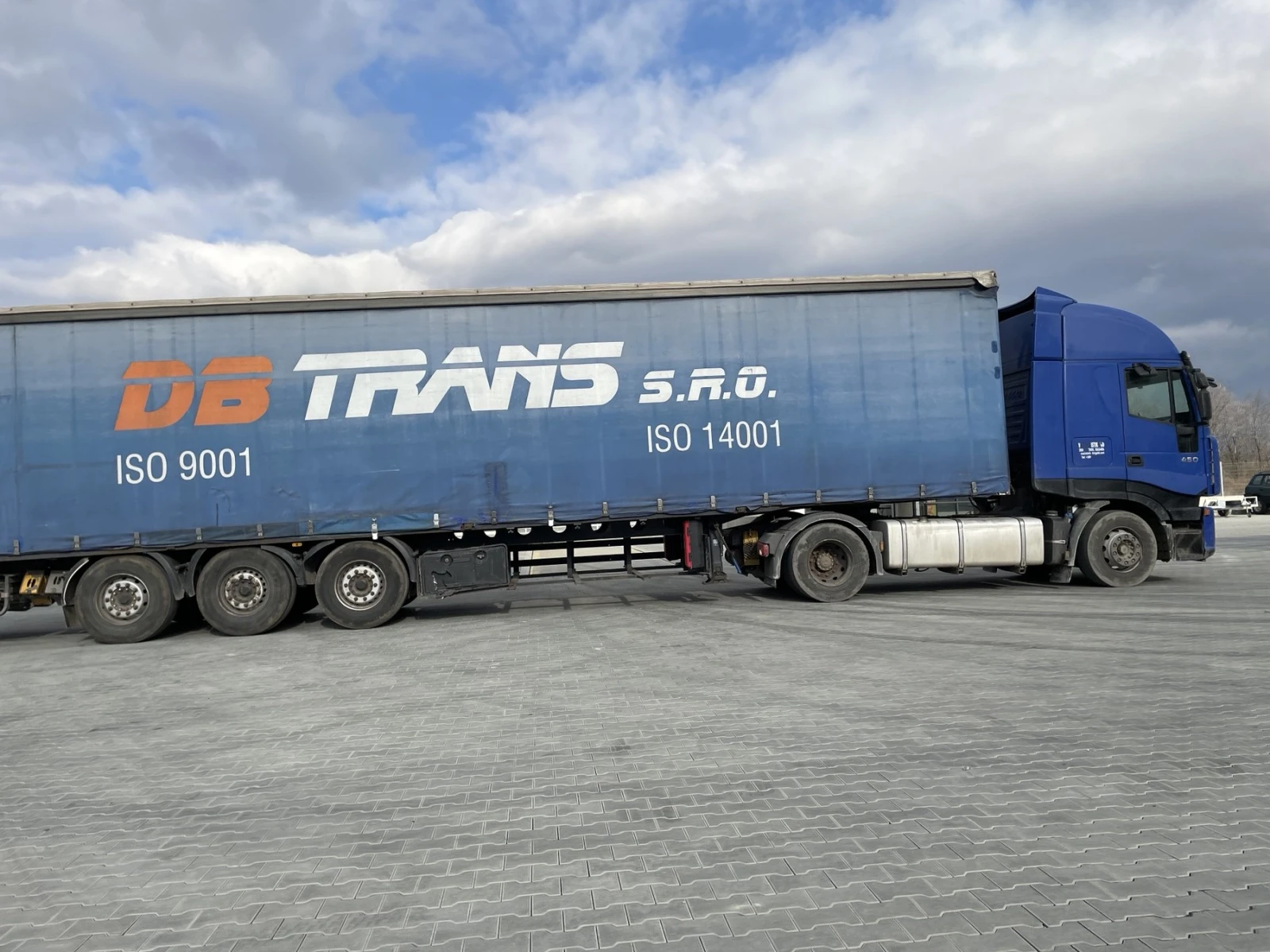 Iveco Stralis 440 S 45 - изображение 3