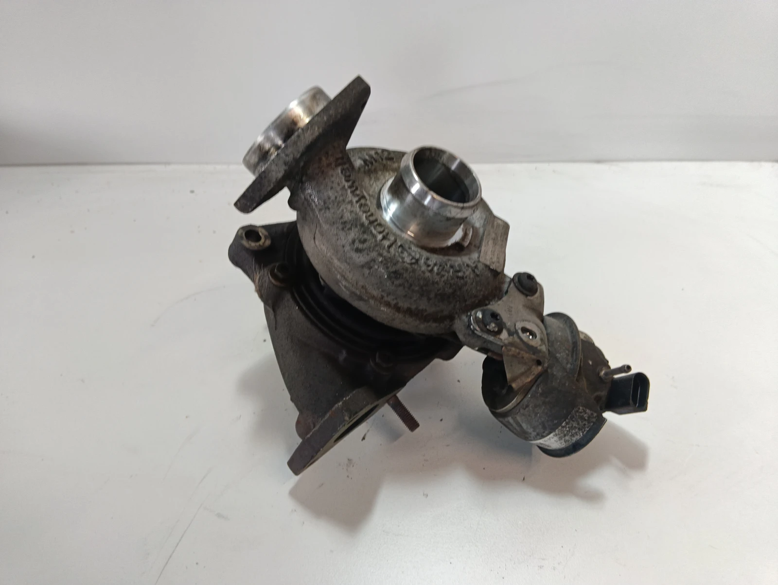 турбина 2.0 TDI  Audi A6