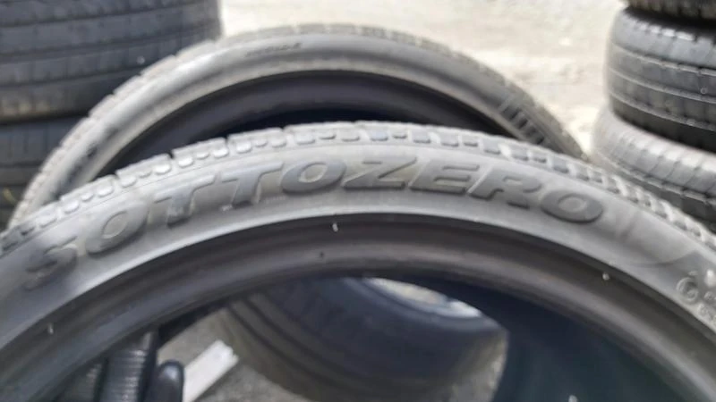 Гуми Зимни 275/35R20, снимка 7 - Гуми и джанти - 29279108