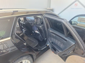 Mercedes-Benz E 250 4 MATIC, снимка 9