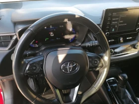 Toyota Corolla 1.8 HYBRID, снимка 11