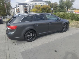 Toyota Avensis 2.0 D4D  Navi   Alcantara | Mobile.bg � ����� ������ 3