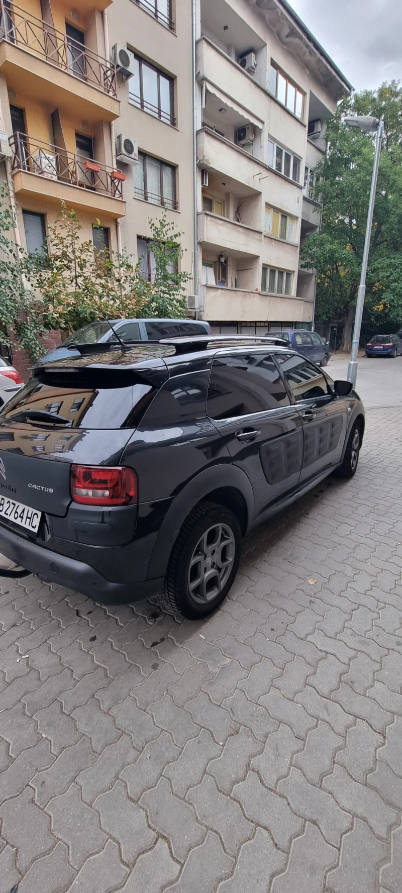 Citroen C4 Cactus 1.6Blue HDI, AUTOMAT, NAVI, CAMERA, Eur6b, снимка 4 - Автомобили и джипове - 46777118