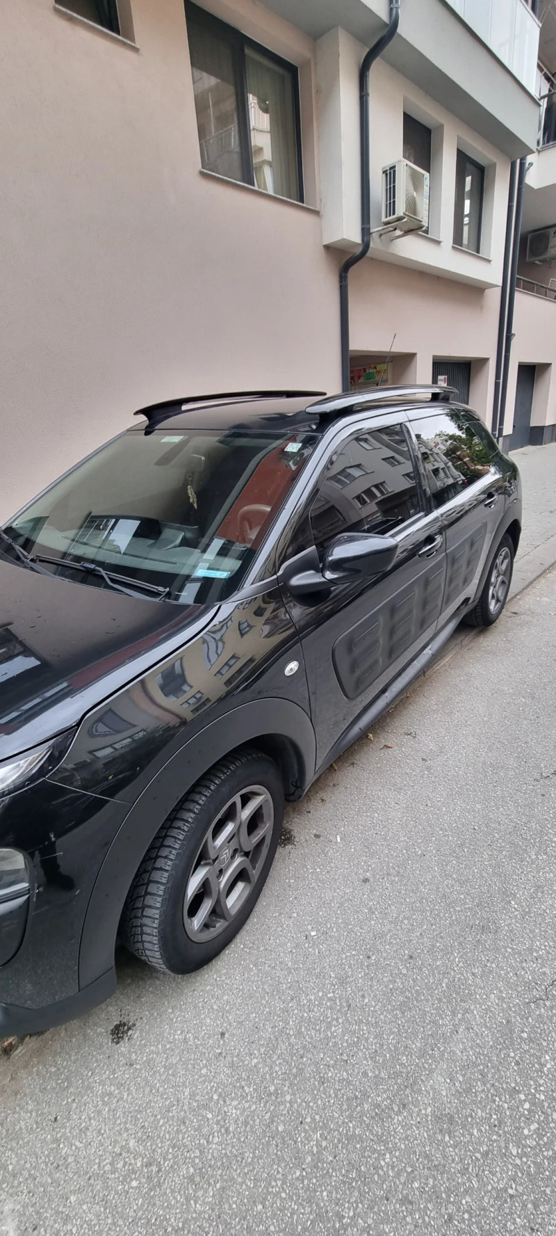 Citroen C4 Cactus 1.6Blue HDI, AUTOMAT, NAVI, CAMERA, Eur6b, снимка 6 - Автомобили и джипове - 46777118