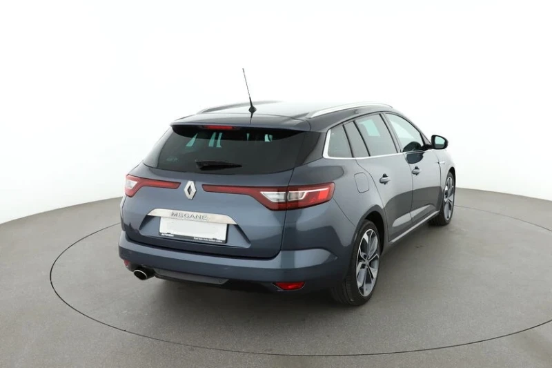 Renault Megane 1.5 dci BOSE EDITION FULL, снимка 5 - Автомобили и джипове - 47231244