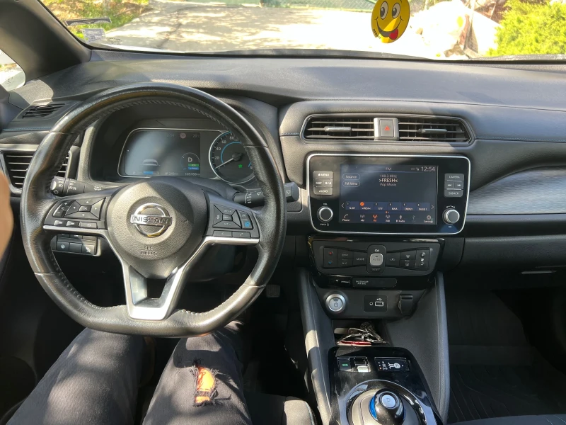 Nissan Leaf , снимка 11 - Автомобили и джипове - 47482005