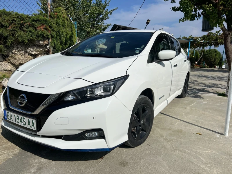 Nissan Leaf , снимка 6 - Автомобили и джипове - 47482005