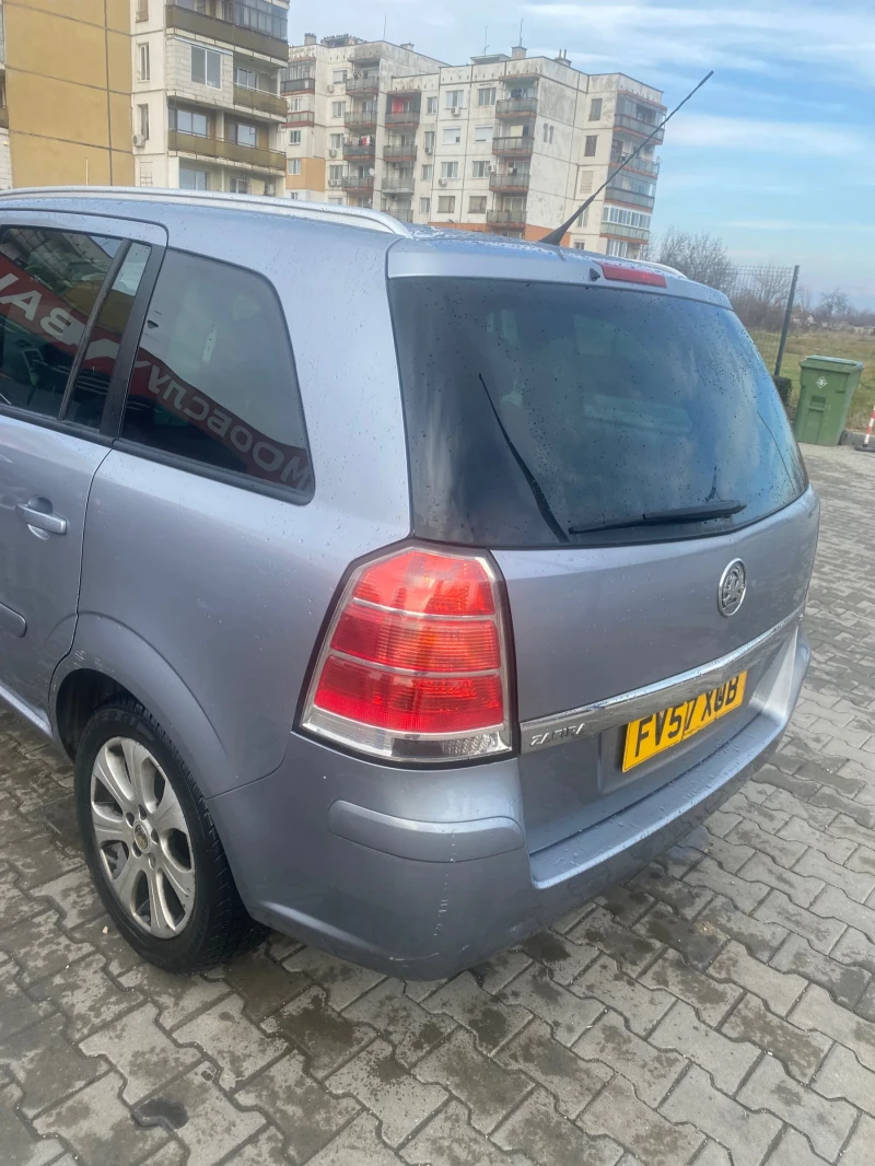 Opel Zafira, снимка 3 - Автомобили и джипове - 48311501