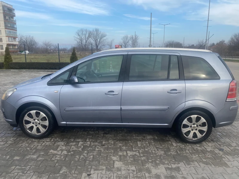 Opel Zafira, снимка 4 - Автомобили и джипове - 48311501