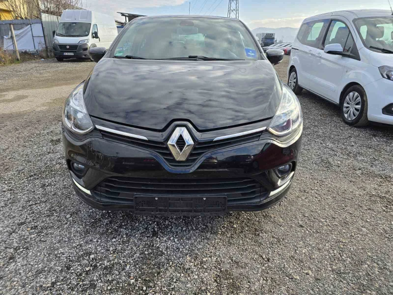 Renault Clio 0.9 TCe, снимка 3 - Автомобили и джипове - 48789395