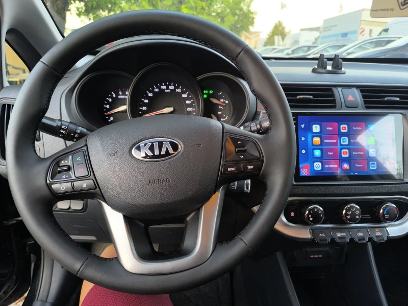 Kia Rio 6sk. Navi , снимка 12 - Автомобили и джипове - 51358326