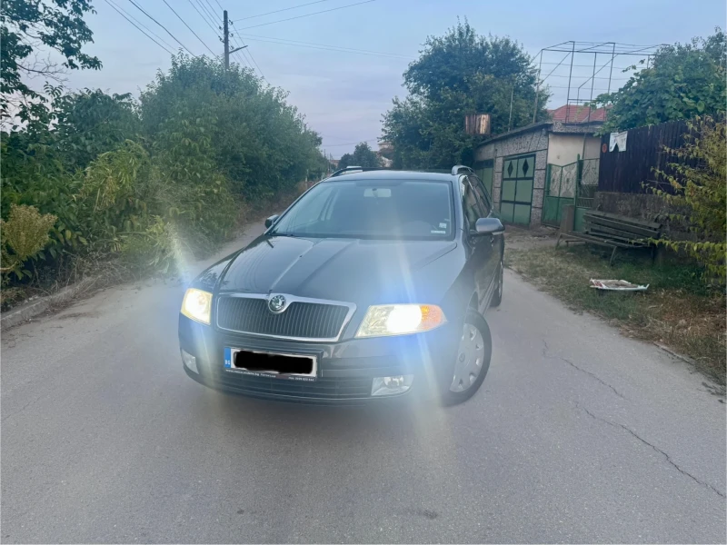 Skoda Octavia, снимка 4 - Автомобили и джипове - 51635996