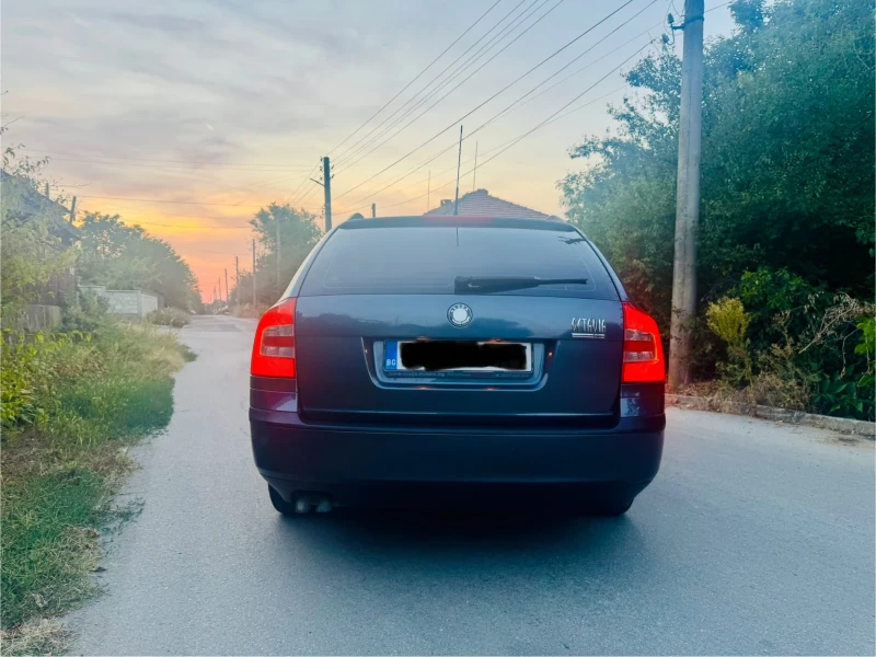Skoda Octavia, снимка 3 - Автомобили и джипове - 51635996