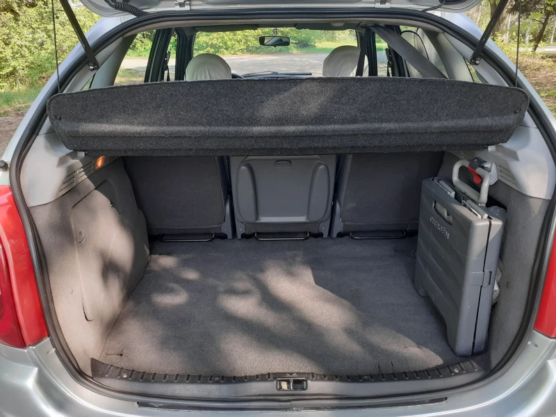 Citroen Xsara picasso Мини ван, снимка 10 - Автомобили и джипове - 52680238