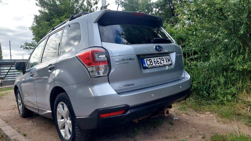 Subaru Forester 2.5  Symmetrical, снимка 7 - Автомобили и джипове - 52190959