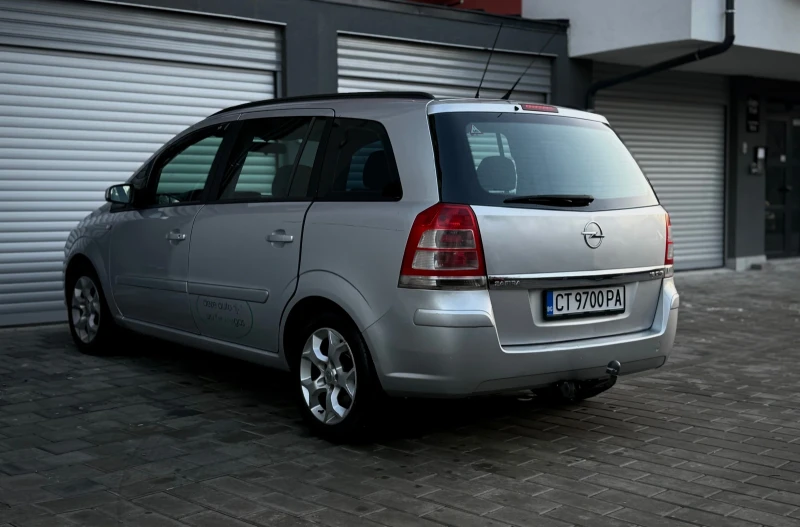 Opel Zafira 6+ 1 CNG, снимка 6 - Автомобили и джипове - 52881606