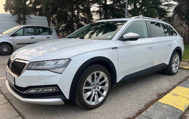 Skoda Superb Scout, снимка 9 - Автомобили и джипове - 53404580