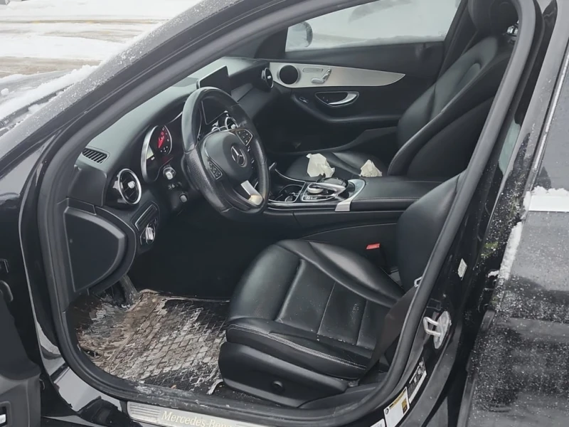 Mercedes-Benz C 300 AMG LINE| CARFAX | PANO| NAVI| MAMORY, снимка 5 - Автомобили и джипове - 53435114