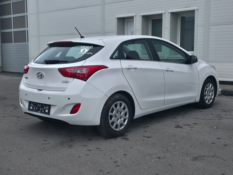 Hyundai I30 1.4i Classic, снимка 6 - Автомобили и джипове - 53458231