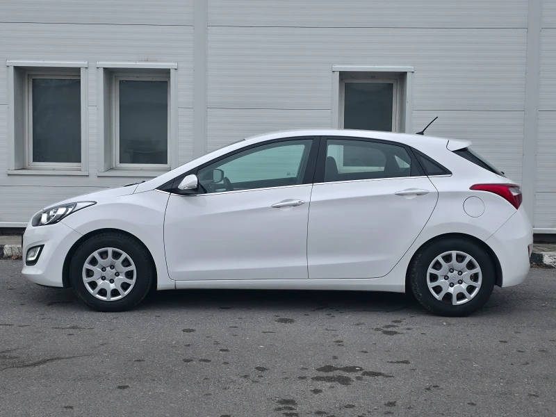 Hyundai I30 1.4i Classic, снимка 9 - Автомобили и джипове - 53458231