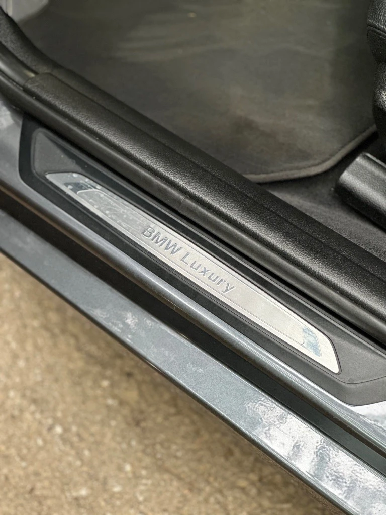 BMW 320 Luxury Line, снимка 6 - Автомобили и джипове - 55072296