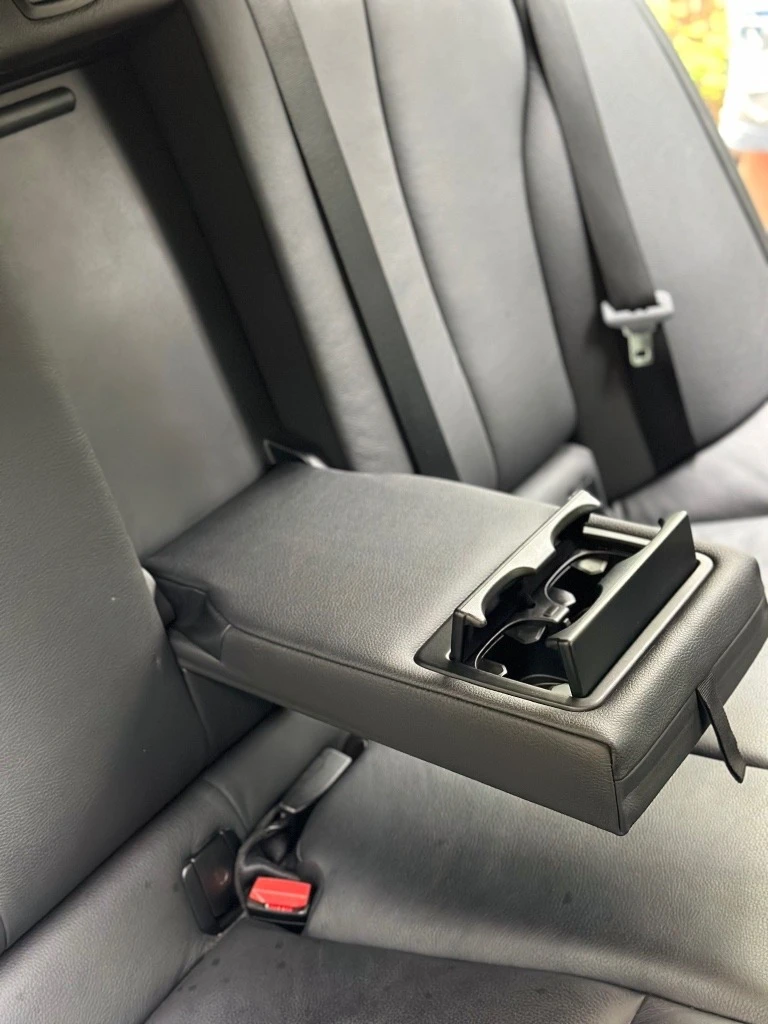 BMW 320 Luxury Line, снимка 9 - Автомобили и джипове - 55072296