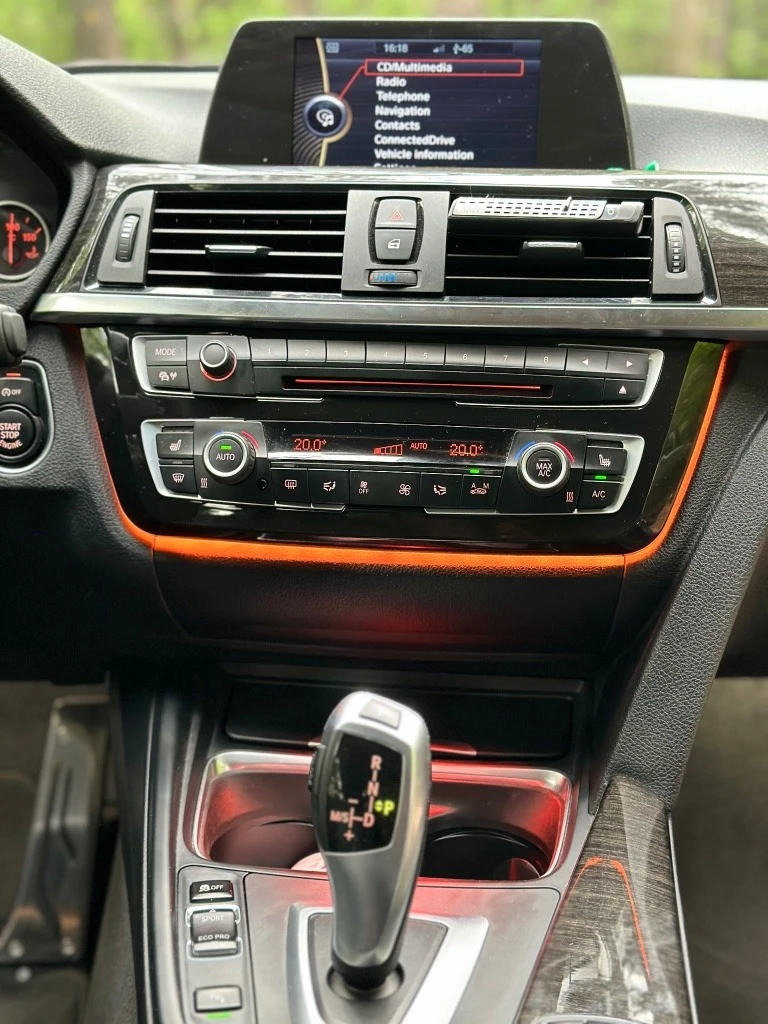 BMW 320 Luxury Line, снимка 11 - Автомобили и джипове - 55072296