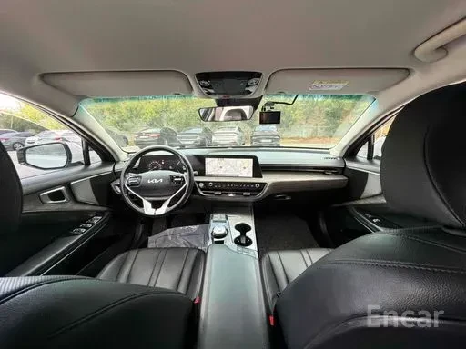 Kia K8 3.5* LPG* ПОДГРЕВ* ОБДУХВАНЕ* 360КАМЕРА* КЕЙЛЕС* , снимка 7 - Автомобили и джипове - 56183909