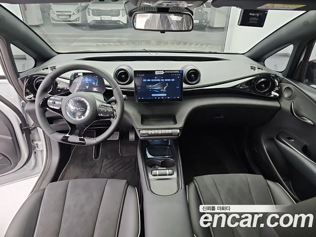 BYD Dolphin, снимка 7 - Автомобили и джипове - 56281996