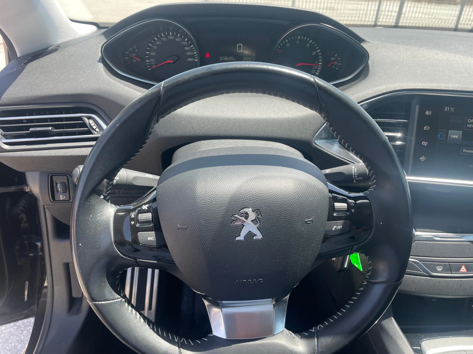 Peugeot 308 Avant - изображение 8